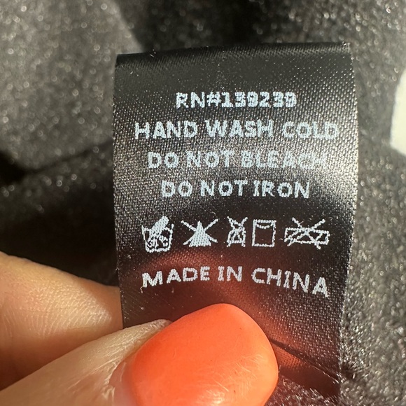 Pomander Place Vivianne Black  Sweater Turtleneck Dress Size Medium - Picture 17 of 17